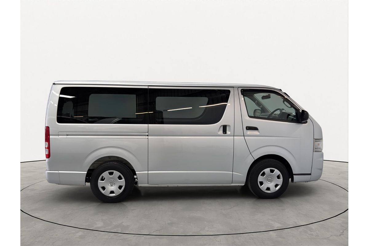 2009 Toyota Hiace
