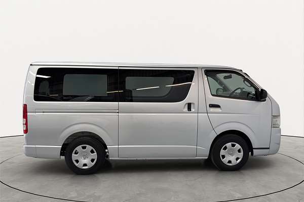 2009 Toyota Hiace