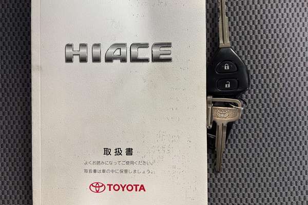 2009 Toyota Hiace