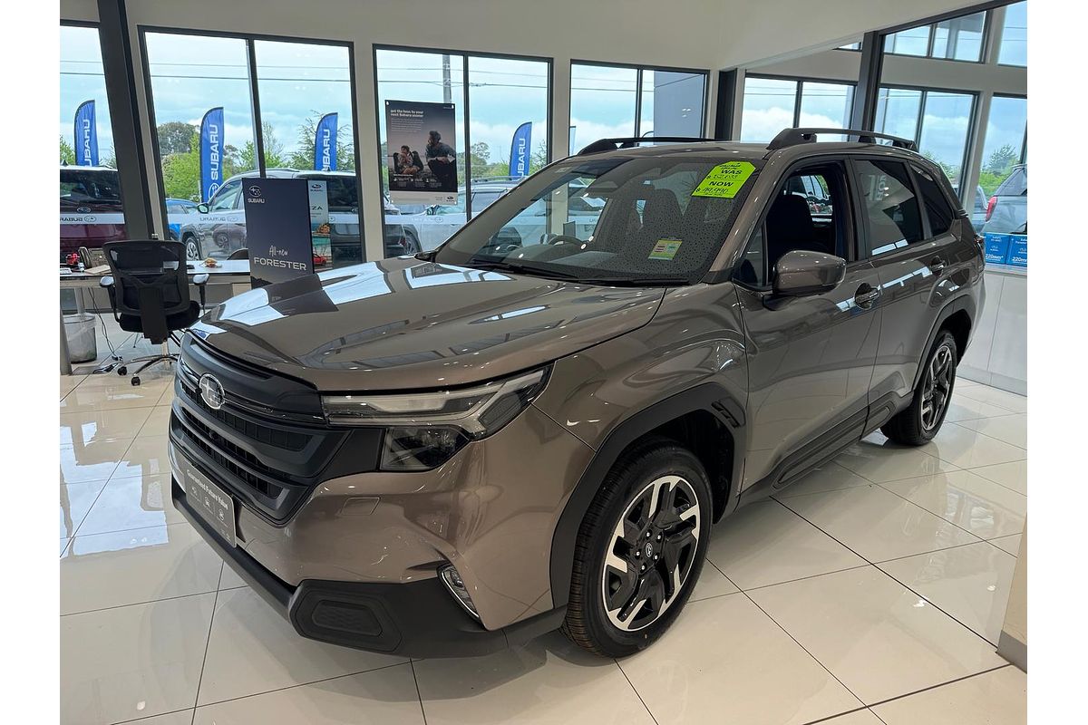 2025 Subaru Forester Premium S6