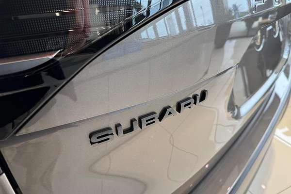 2025 Subaru Forester Premium S6