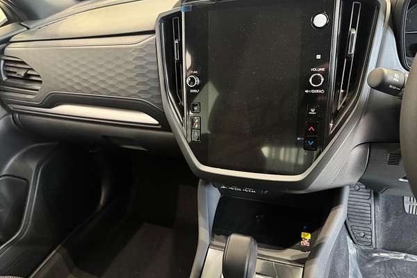 2025 Subaru Forester Premium S6