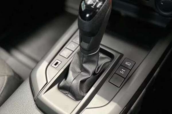 2025 Isuzu D-MAX X-RIDER 4X4