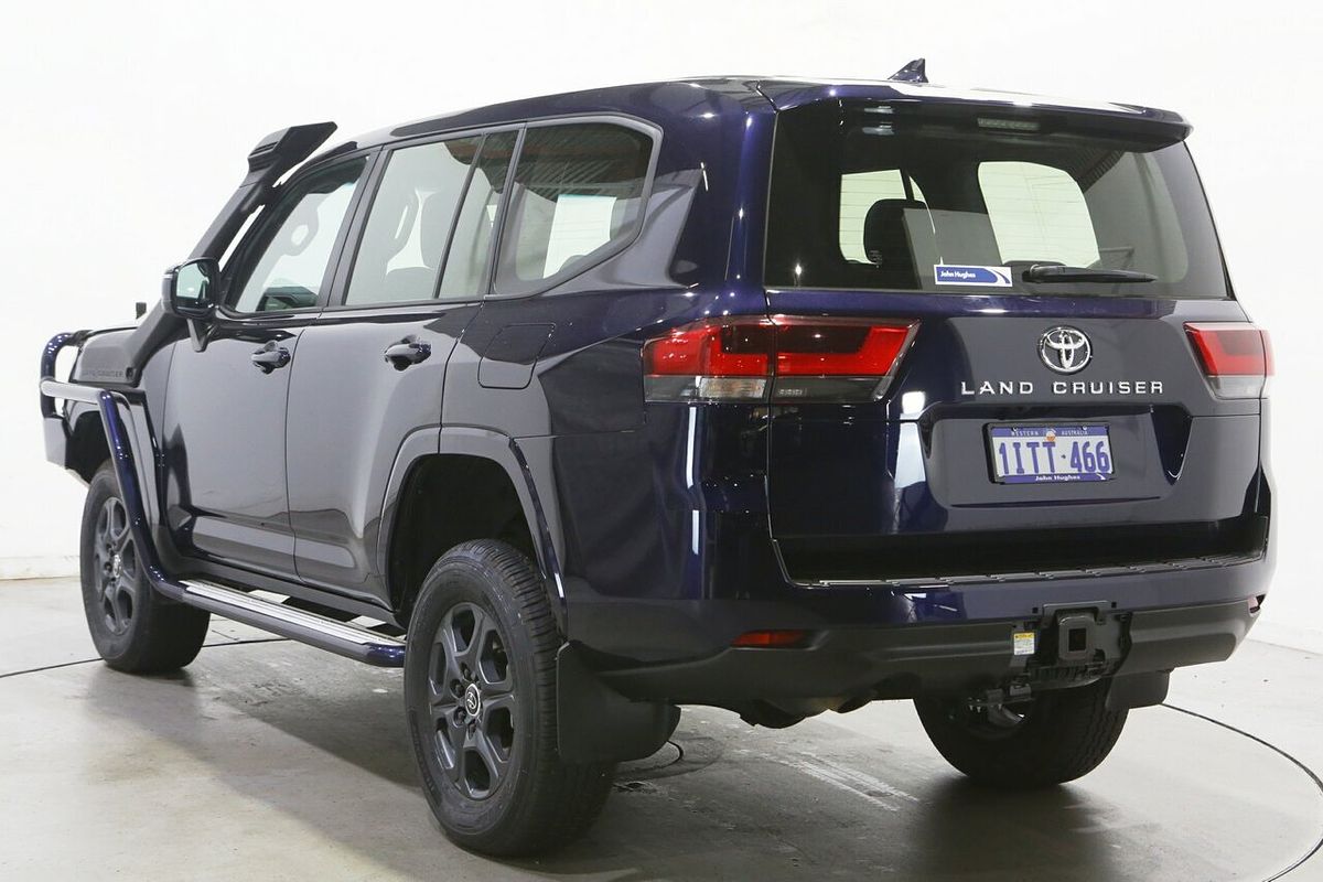 2023 Toyota Landcruiser GX FJA300R