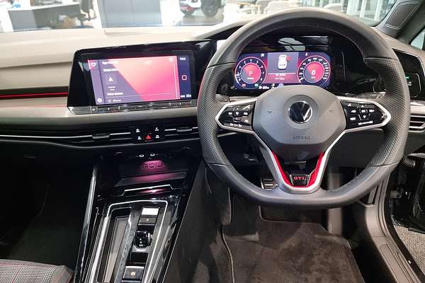 2022 Volkswagen Golf GTI 8
