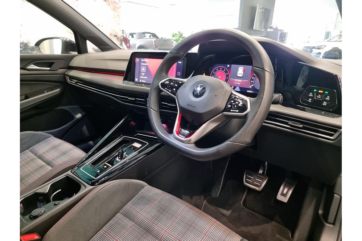 2022 Volkswagen Golf GTI 8