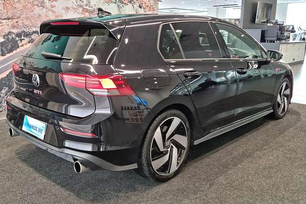 2022 Volkswagen Golf GTI 8
