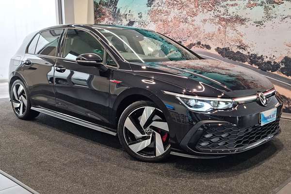 2022 Volkswagen Golf GTI 8