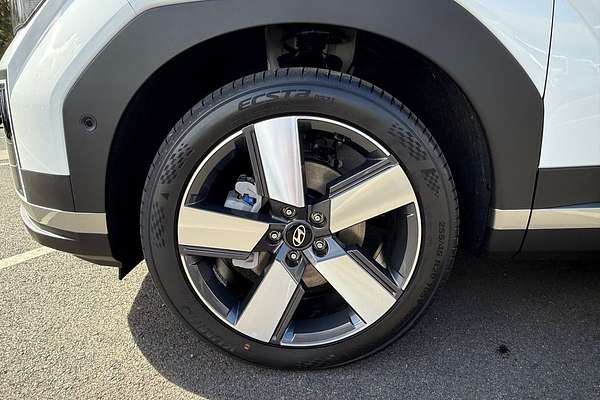 2025 Hyundai Santa Fe Hybrid Elite MX5.V1