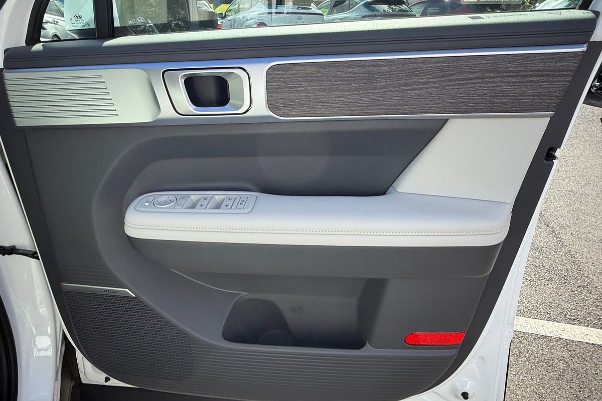 2025 Hyundai Santa Fe Hybrid Elite MX5.V1