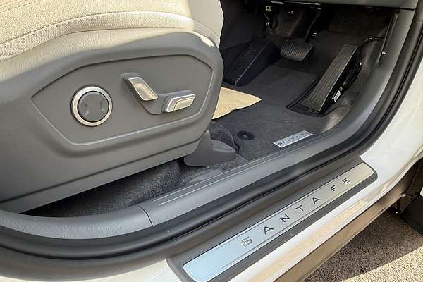 2025 Hyundai Santa Fe Hybrid Elite MX5.V1