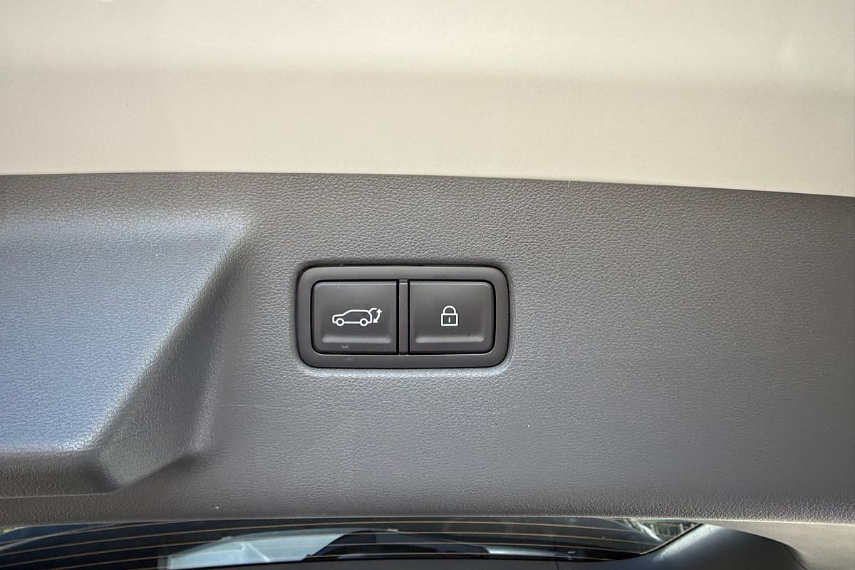 2025 Hyundai Santa Fe Hybrid Elite MX5.V1