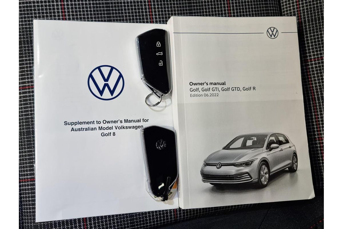 2022 Volkswagen Golf GTI 8