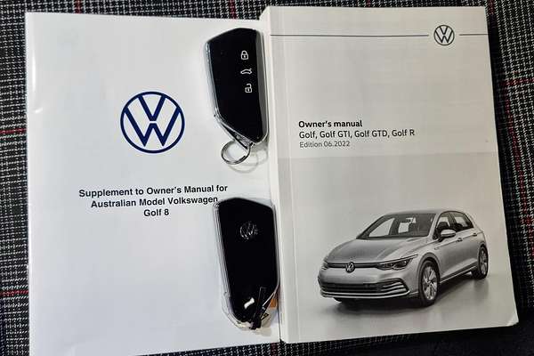 2022 Volkswagen Golf GTI 8