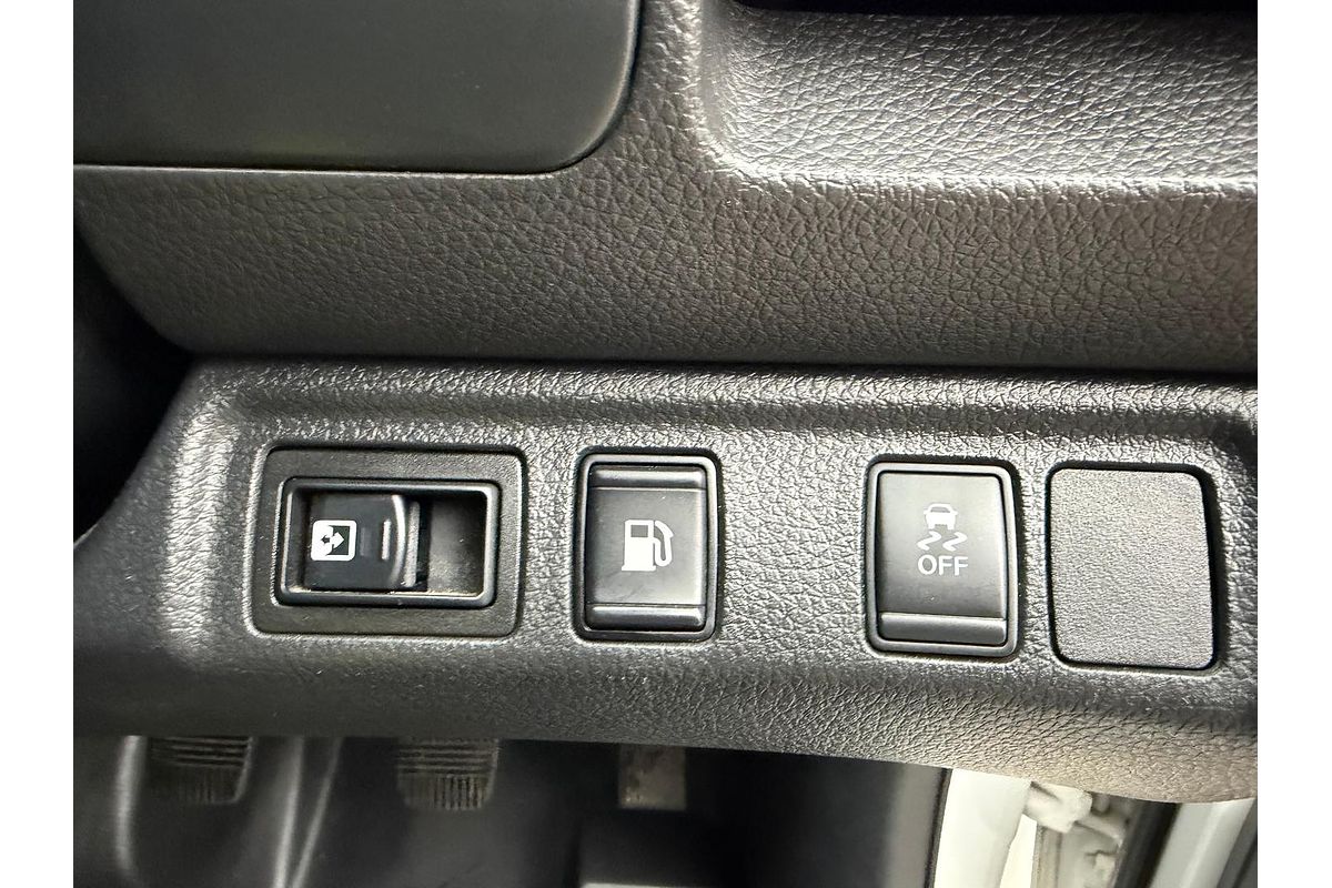 2019 Nissan Navara RX D23 Series 4 Rear Wheel Drive