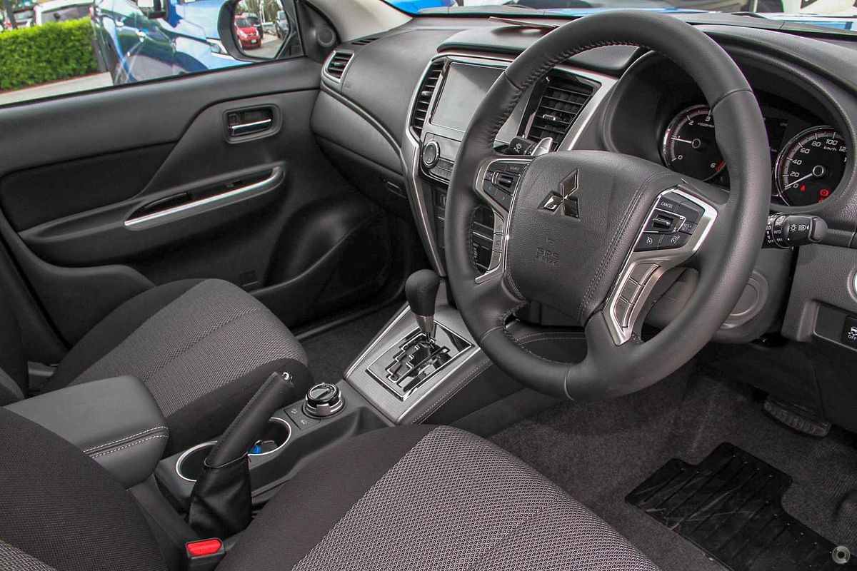 2020 Mitsubishi Triton GLS MR 4X4
