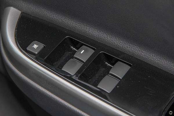 2020 Mitsubishi Triton GLS MR 4X4