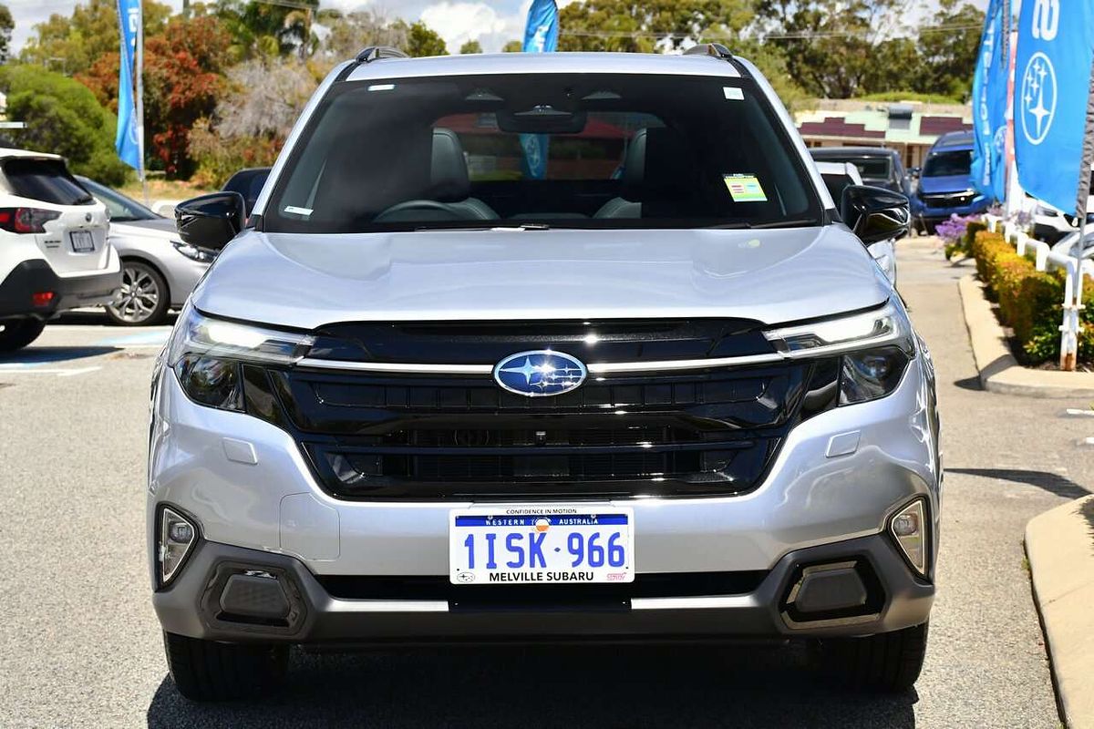 2025 Subaru Forester Hybrid Touring S6