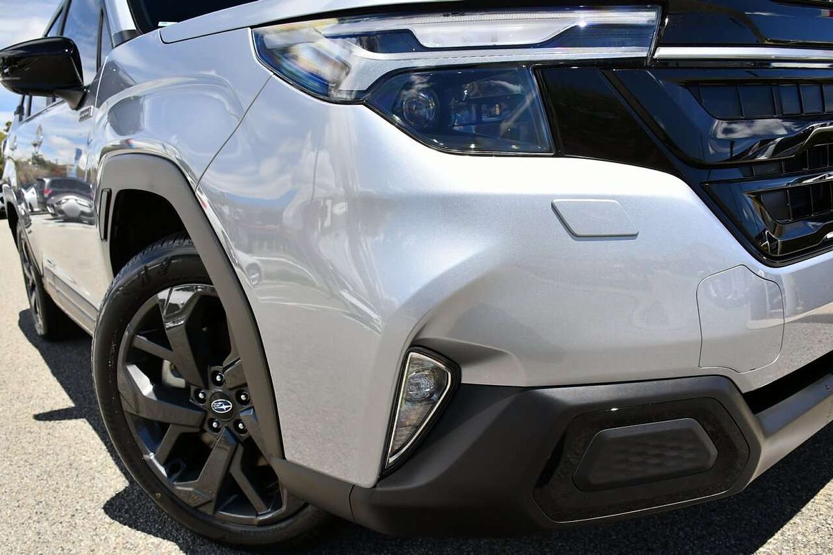 2025 Subaru Forester Hybrid Touring S6