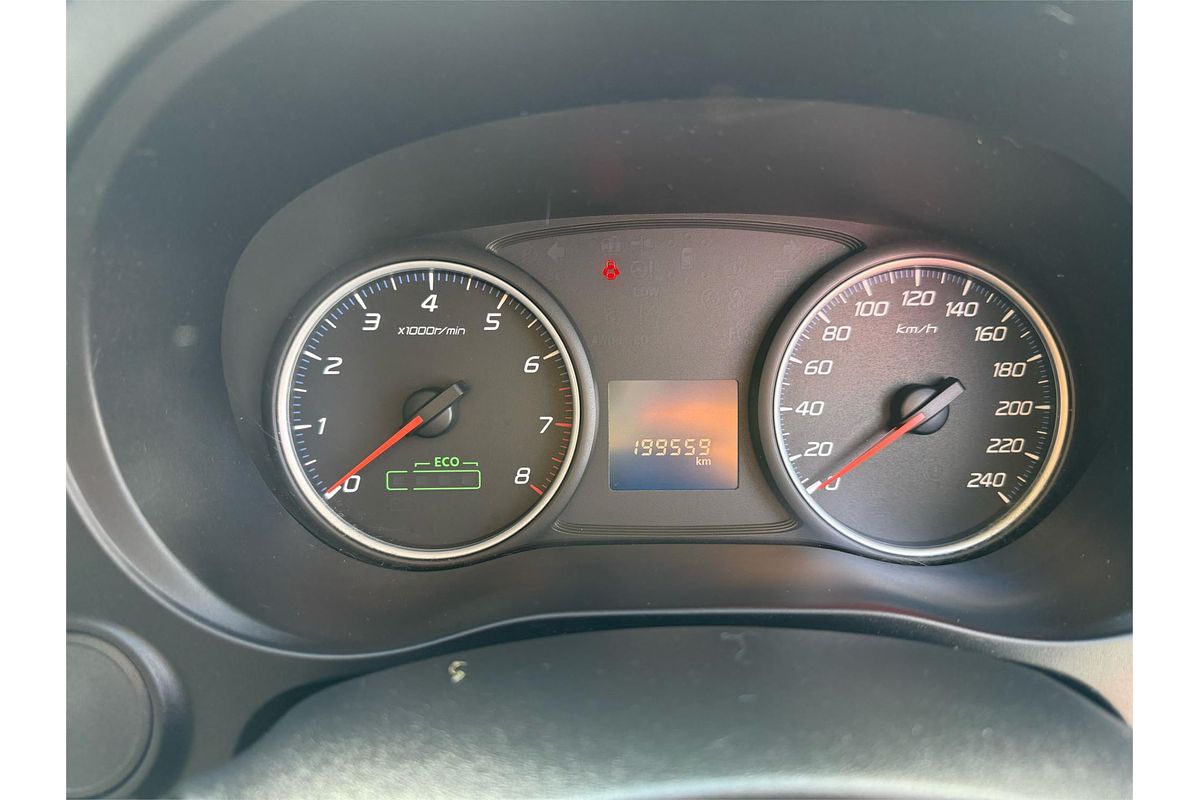 2013 Mitsubishi Outlander ES ZJ