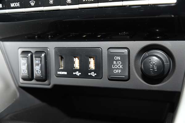 2025 Mitsubishi Pajero Sport Exceed QG