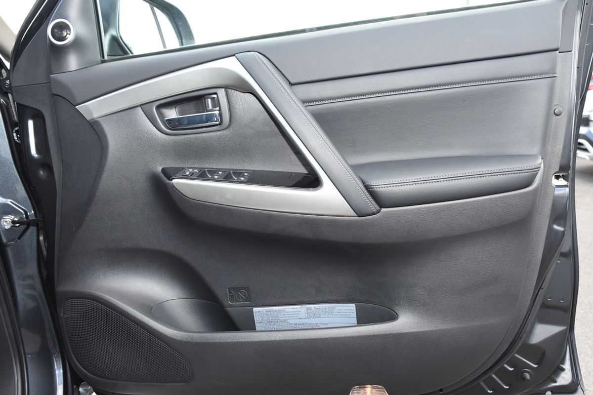 2025 Mitsubishi Pajero Sport Exceed QG