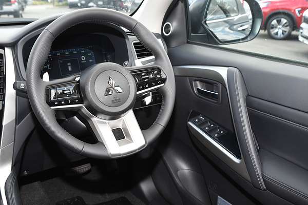 2025 Mitsubishi Pajero Sport Exceed QG