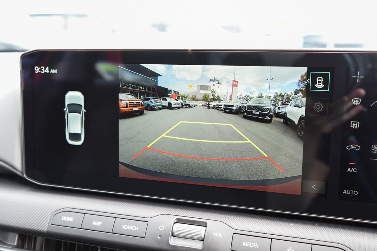 2025 Kia K4 Sport CL4m