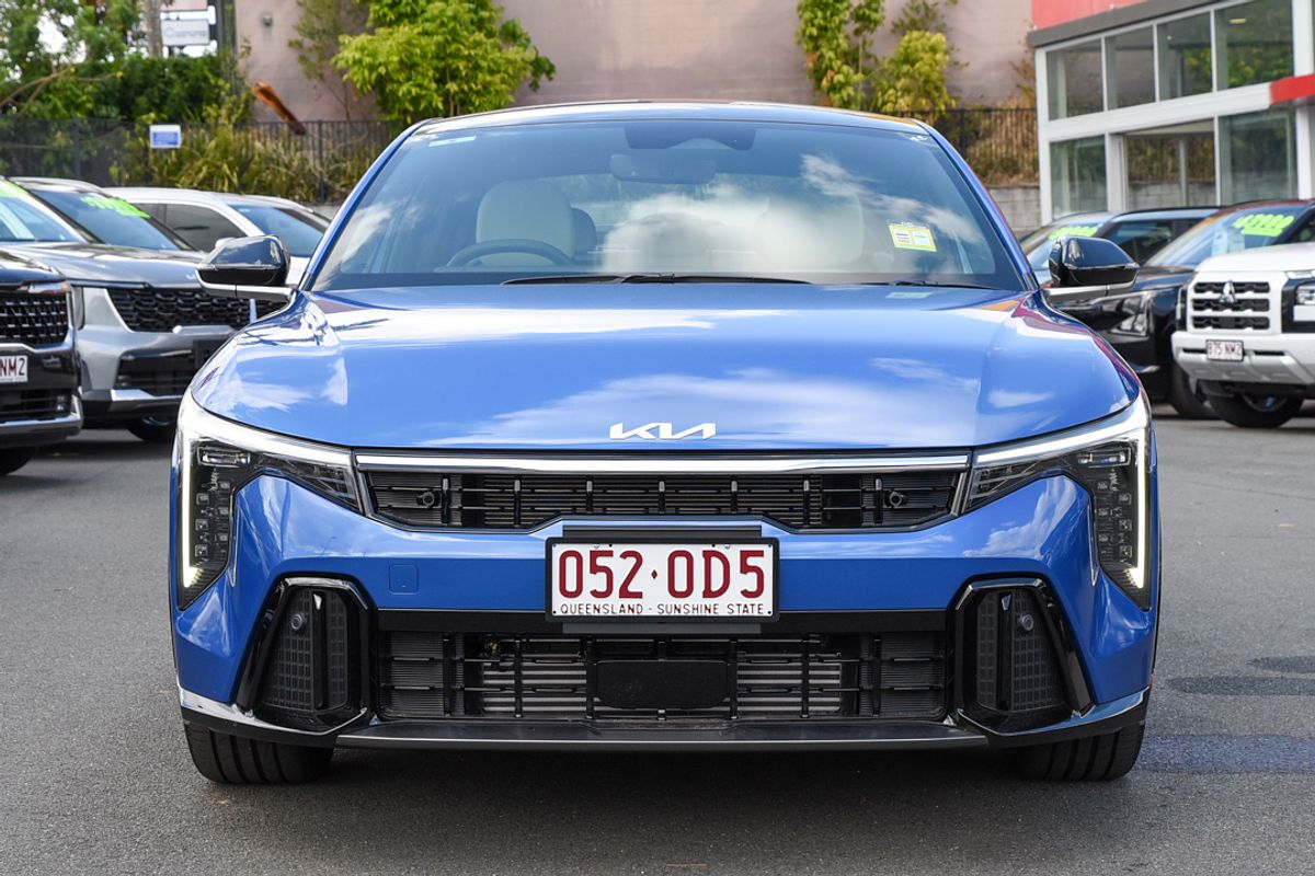 2025 Kia K4 GT-Line CL4m