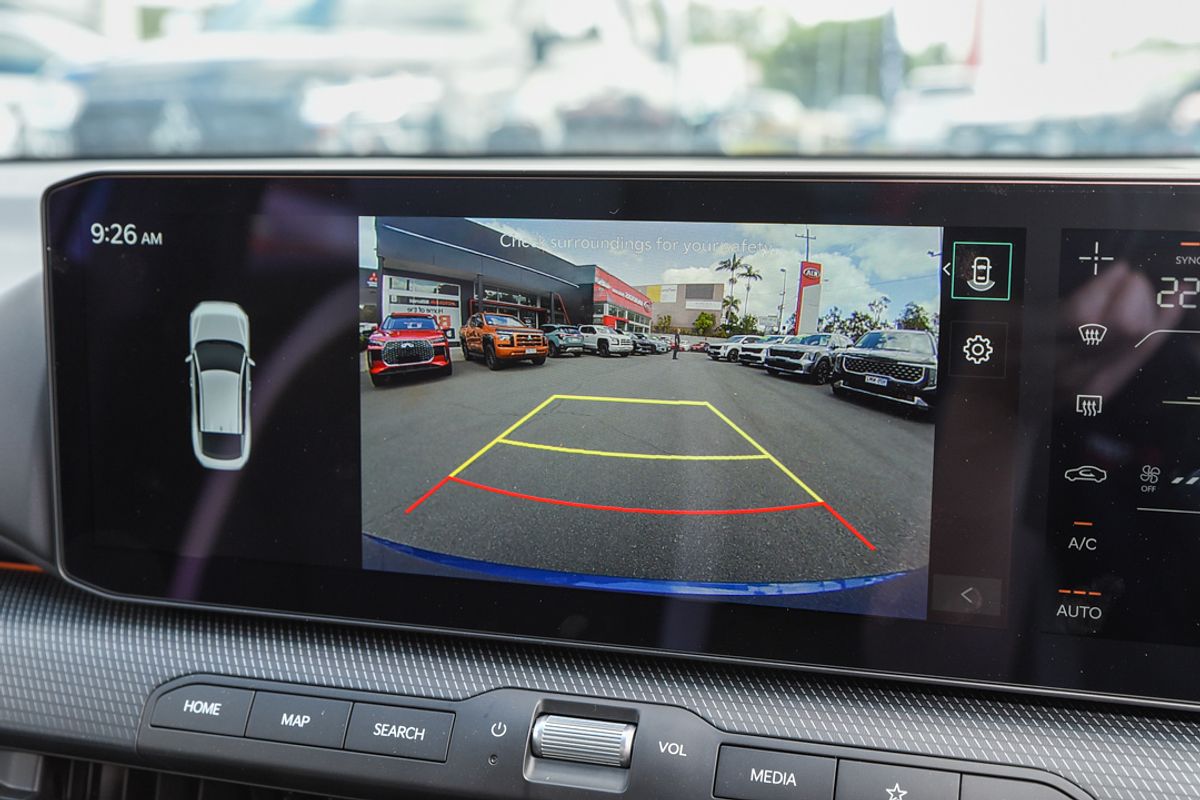 2025 Kia K4 GT-Line CL4m