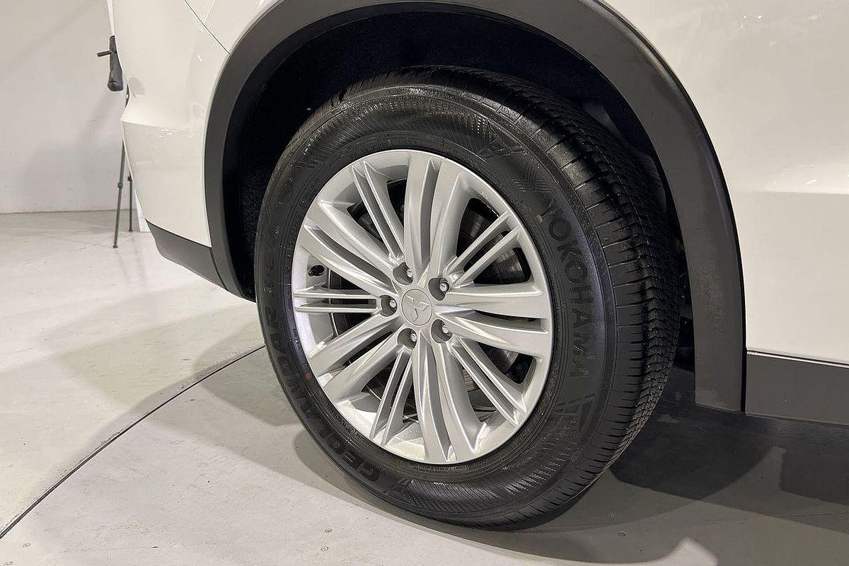 2024 Mitsubishi Outlander LS ZM