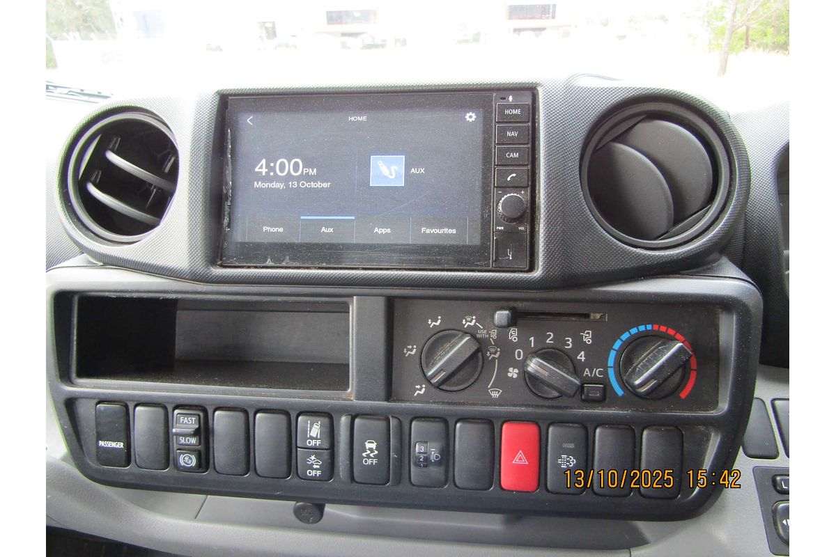 2020 Hino 300 Series 616 4x2 SWB