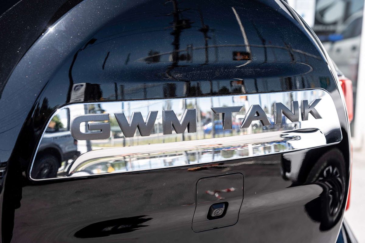 2025 GWM Tank 500 Ultra Hi4-T PHEV P03