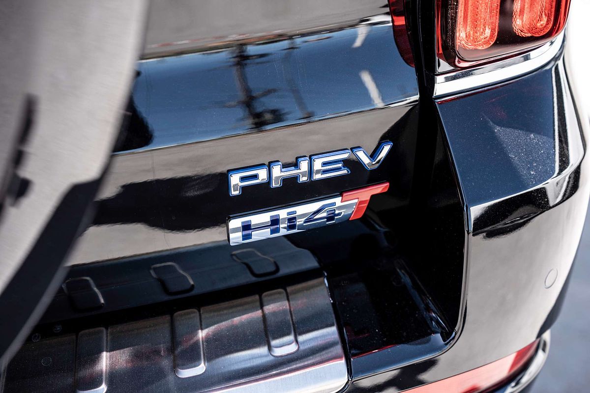 2025 GWM Tank 500 Ultra Hi4-T PHEV P03