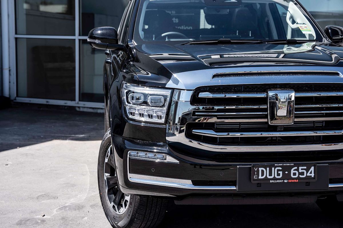 2025 GWM Tank 500 Ultra Hi4-T PHEV P03