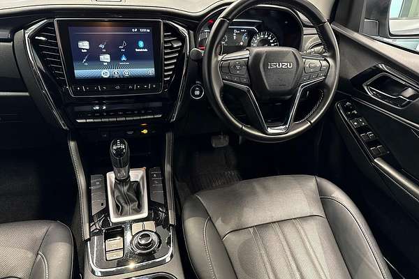 2024 Isuzu MU-X LS-T