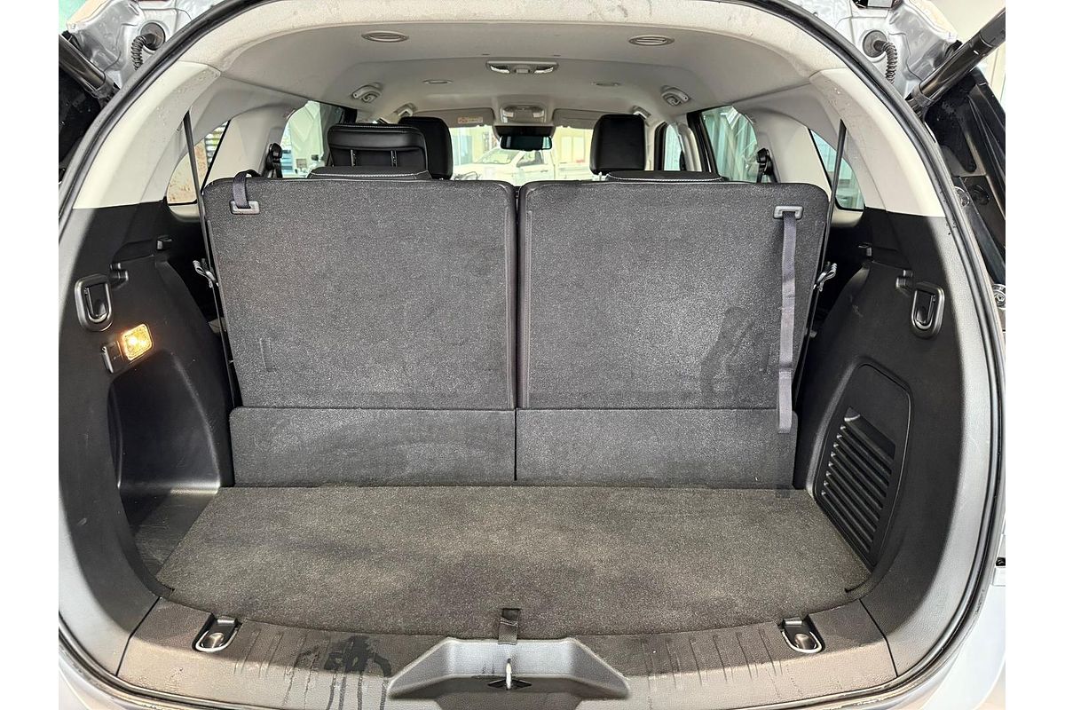 2024 Isuzu MU-X LS-T