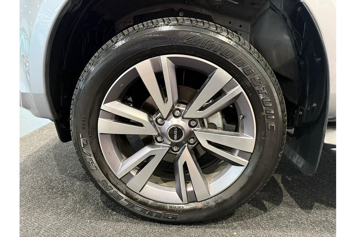 2024 Isuzu MU-X LS-T