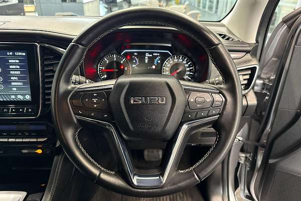 2024 Isuzu MU-X LS-T