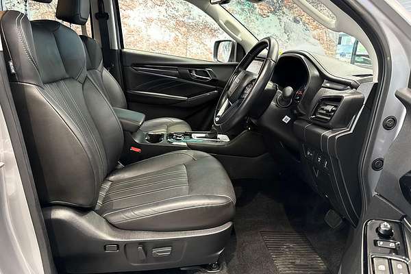 2024 Isuzu MU-X LS-T