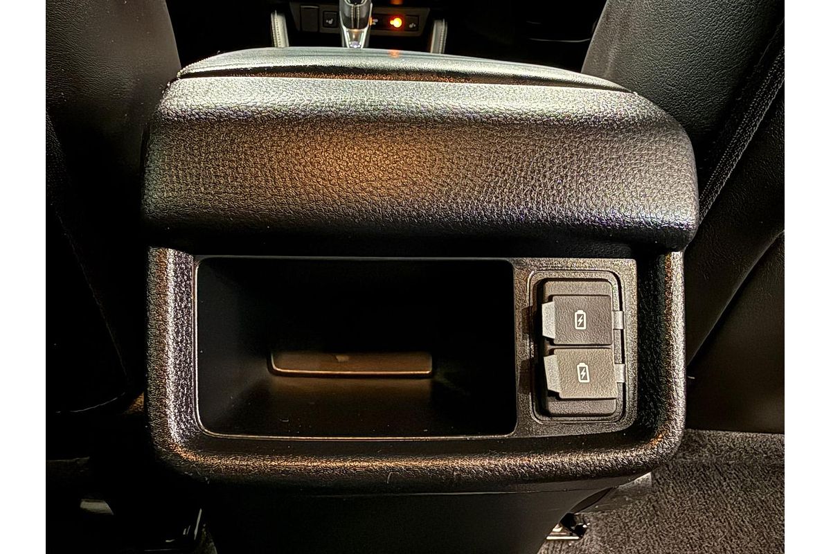 2024 Isuzu MU-X LS-T