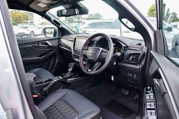 2025 Isuzu D-MAX X-TERRAIN 4X4