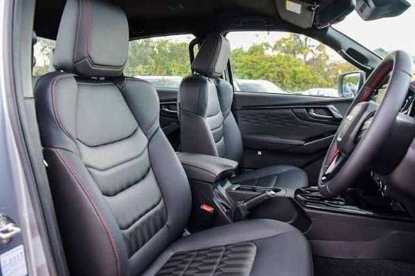 2025 Isuzu D-MAX X-TERRAIN 4X4