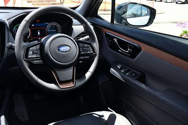 2025 Subaru Forester Hybrid Sport S6