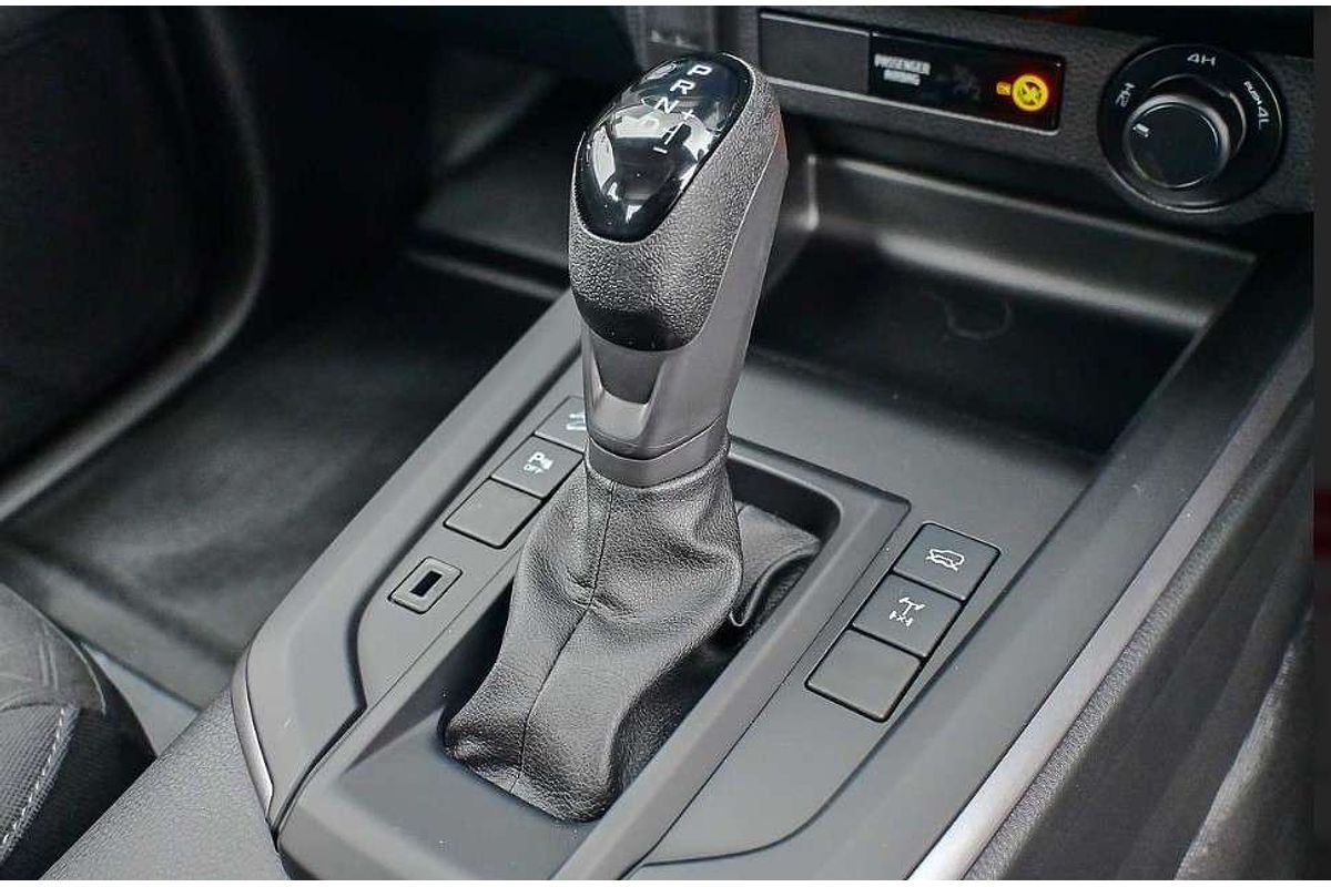 2025 Isuzu D-MAX LS-M 4X4