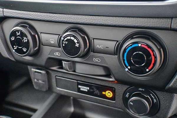 2025 Isuzu D-MAX LS-M 4X4