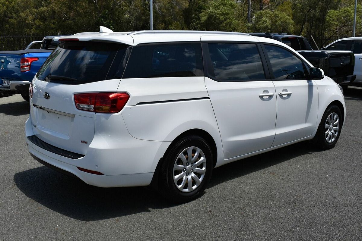 2017 Kia Carnival S YP