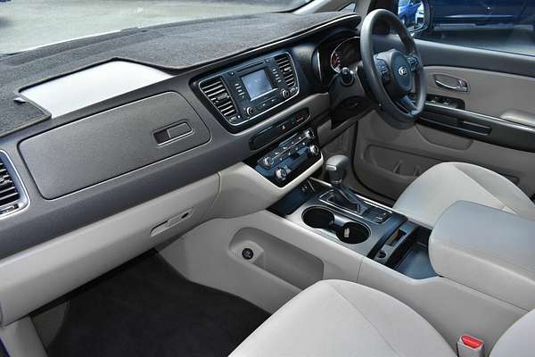 2017 Kia Carnival S YP