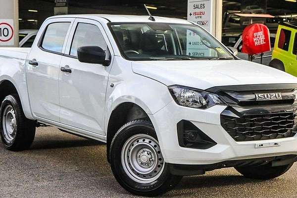 2025 Isuzu D-MAX SX 4X4