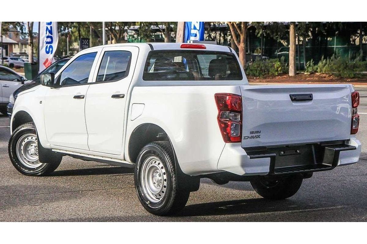 2025 Isuzu D-MAX SX 4X4
